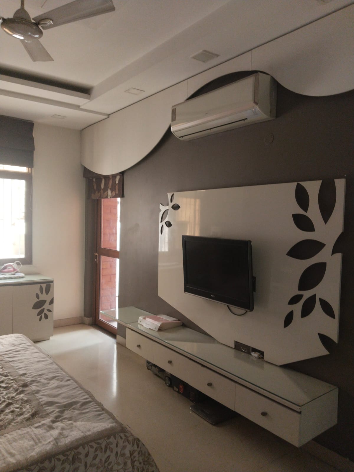 3 BHK Apartment For Rent in RWA Uday Park Gulmohar Park Delhi  7412630