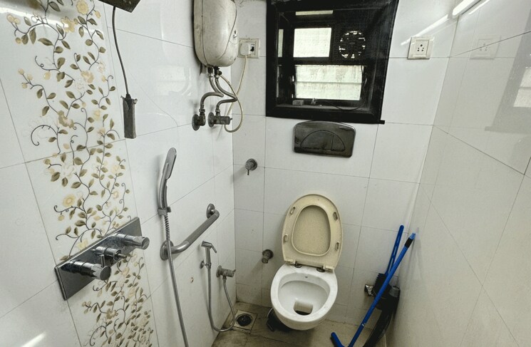 Bathroom, mahakali nagar Pg For Boys In Mahakali Nagar 7412647