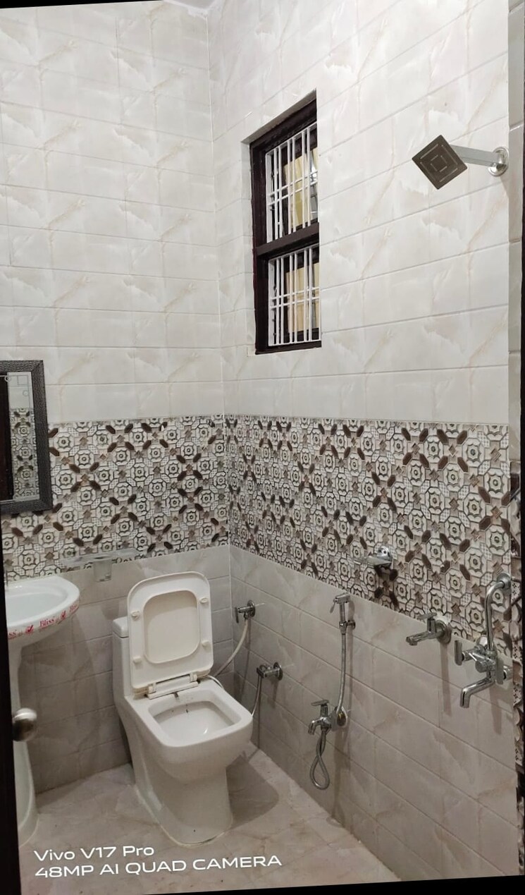 Bathroom, sahara-states-lucknow 2 Bedroom 1000 Sq.Ft. Builder Floor In Jankipuram Lucknow 7412962