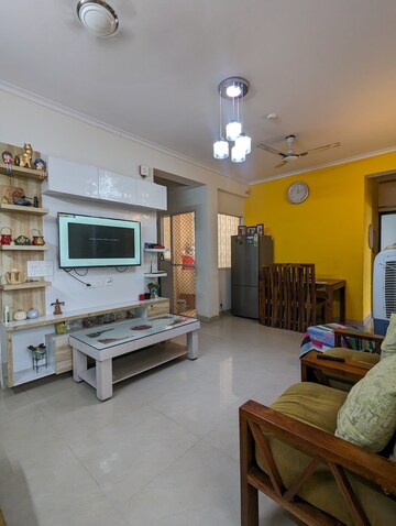 Living Room in 2.5 BHK Apartment at JM Florence, Tech Zone 4 Greater Noida – for Sale