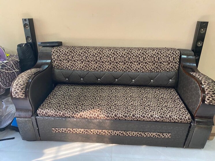 Living Room, surya-darshan-tower-a 1 Bedroom 585 Sq.Ft. Apartment In Kalwa Thane 7413104