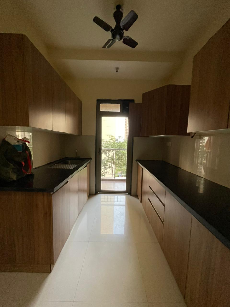 2 BHK Apartment For Rent in Dedhia Platinum Lawns Ghodbunder Road Thane  7413153