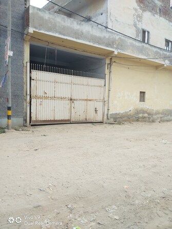 Commercial Warehouse 1000 Sq.Ft. For Rent in Rithala Delhi  7413148