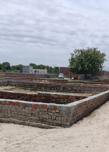  Plot For Sale in Bhopani Village
