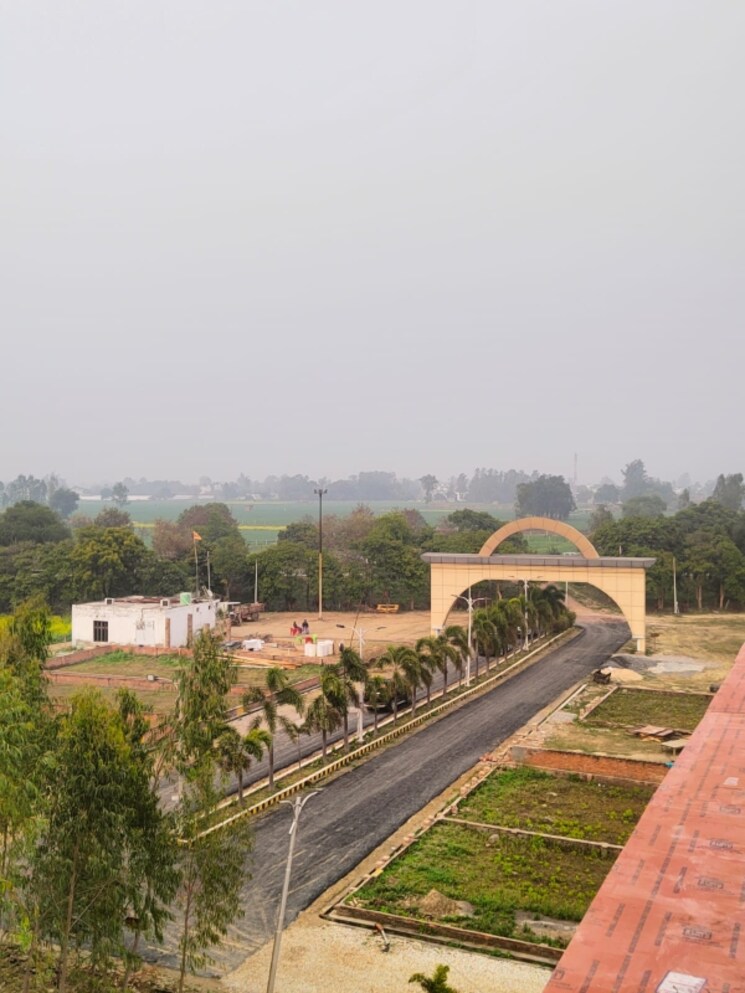 Listing Cover Image