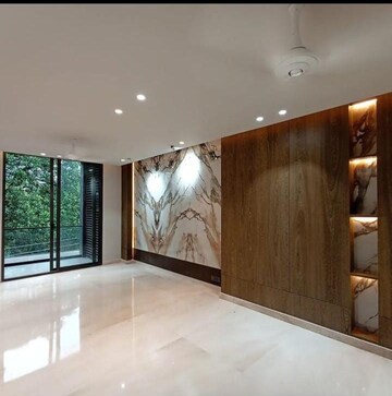 Bedroom in 3 BHK Builder Floor at Igi Airport Area – for Sale