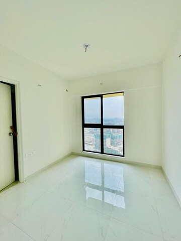 Room in 3 BHK Apartment at Runwal Gardens, Dombivli East – for Sale