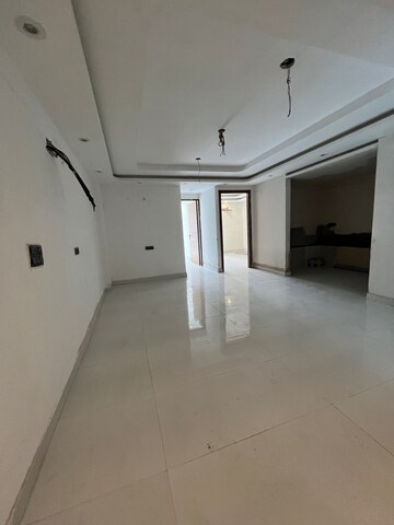 Room in 3 BHK Builder Floor at Chattarpur – for Sale