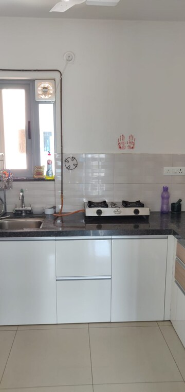 1 BHK Apartment For Sale in Amanora Neo Towers, Hadapsar