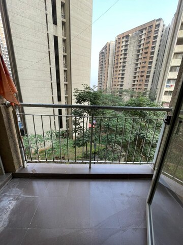 Balcony in 1.5 BHK Apartment at Rosa Gardenia, Ghodbunder Road – for Sale