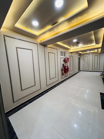 Room in 3 BHK Apartment at Nirman Nagar – for Sale