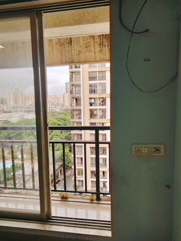 Master Plan in 1.5 BHK Apartment at Rosa Gardenia, Ghodbunder Road – for Sale