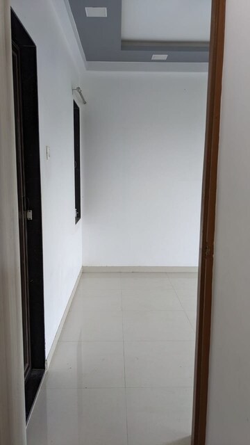 Room in 1 BHK Apartment at Vihang Valley Phase 3, Kasarvadavali – for Sale