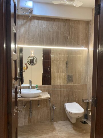 Bathroom in 2 BHK Apartment at New Marine Lines – for Sale