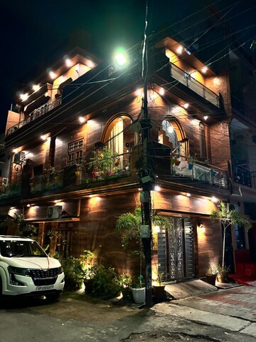 3 BHK Independent House For Sale in Gomti Nagar
