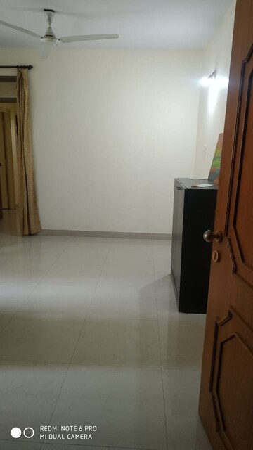 Room in 2 BHK Apartment at K Raheja Vihar, Powai – for Sale