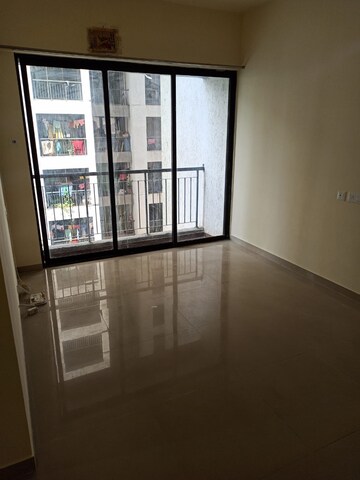 Room in 1 BHK Apartment at Man Opus, Mira Road – for Sale