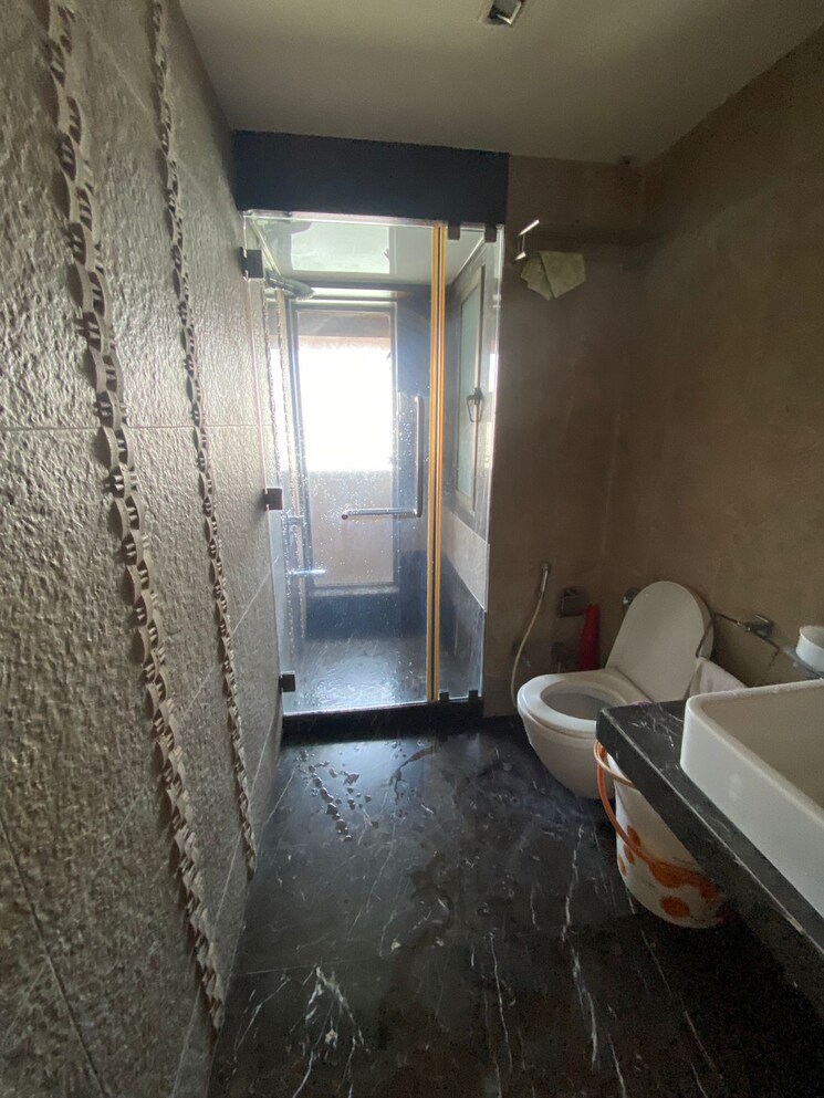 Bathroom, maker-tower 1 Bedroom 625 Sq.Ft. Apartment In Cuffe Parade Mumbai 7415273