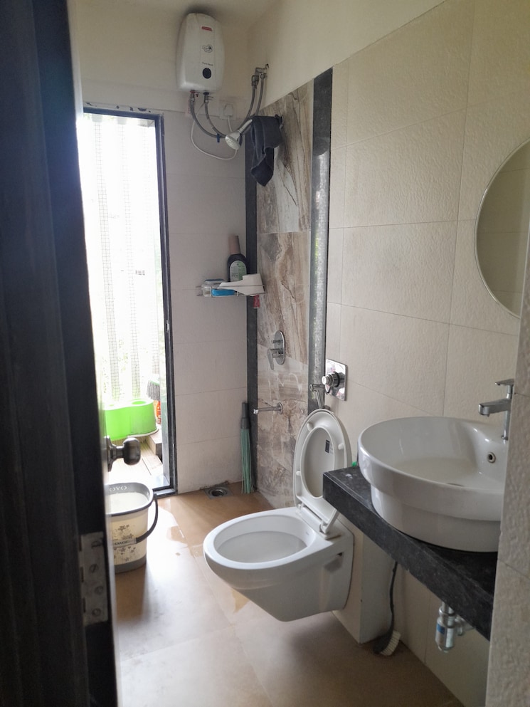 Bathroom, stg-atlantis 2 Bedroom 700 Sq.Ft. Apartment In Panch Pakhadi Thane 7415841