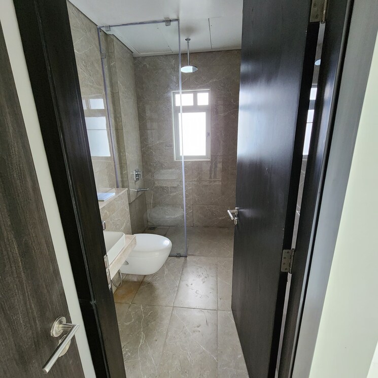 Attached Bathroom, oberoi-enigma 4 Bedroom 1886 Sq.Ft. Apartment In Mulund West Mumbai 7416159