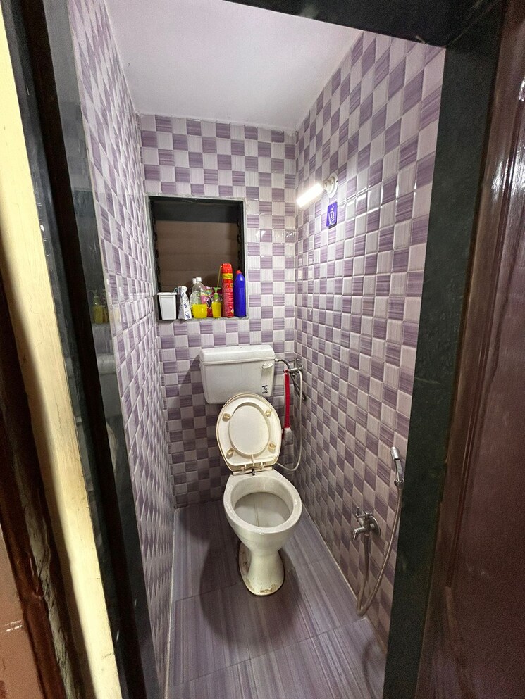 Bathroom, arihant-city 1 Bedroom 437 Sq.Ft. Apartment In Ashok Nagar Thane 7416284