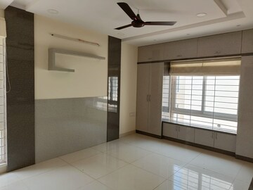 Room in 4 BHK Villa at My Home Ankura, Tellapur – for Sale