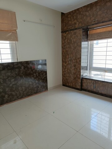 Room in 4 BHK Villa at My Home Ankura, Tellapur – for Sale