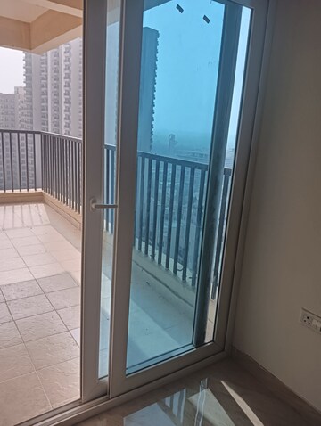 Balcony in 2 BHK Apartment at Gaur Yamuna City 16th Park View, Gaur Yamuna City – for Sale