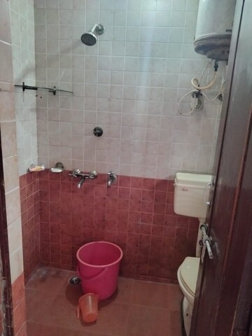 Bathroom in 2.5 BHK Apartment at JM Florance, Tech Zone 4 Greater Noida – for Sale