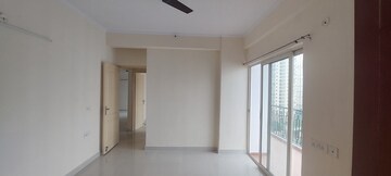 Room in 3 BHK Apartment at Maxblis White House-II, Sector 75 – for Sale