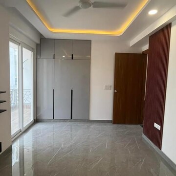 Bedroom in 3 BHK Builder Floor at BPTP Amstoria Country Floor , Sector 102 – for Sale