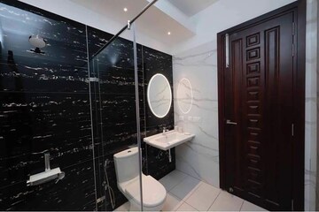 Bathroom in 3.5 BHK Apartment at Ahinsa Planet, Suraj Kund – for Sale