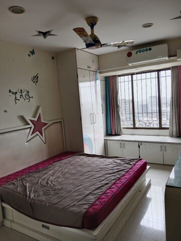 Bedroom in 3 BHK Apartment at Lake Home, Powai – for Sale