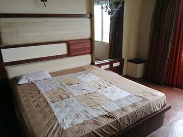 Bedroom in 3 BHK Apartment at Lake Home, Powai – for Sale