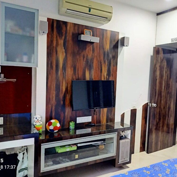 Bedroom, oberoi-realty-park-view 2 Bedroom 1080 Sq.Ft. Apartment In Samata Nagar Mumbai 7417353