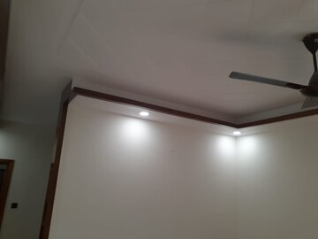 Furnished Amenities in 3 BHK Builder Floor at Sector 85 – for Sale