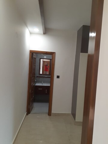Room in 3 BHK Builder Floor at Sector 85 – for Sale