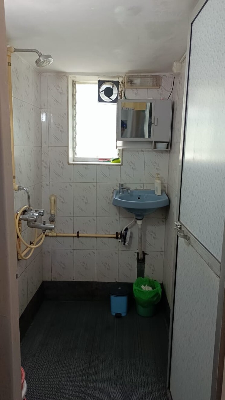 Bathroom, cecilia-apartment 1 Bedroom 480 Sq.Ft. Apartment In Bandra West Mumbai 7417535