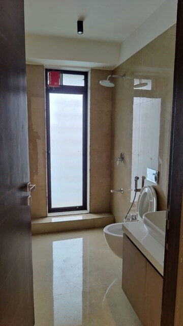 Bathroom in 6 BHK Apartment at Lake Front Solitaire, Powai – for Sale