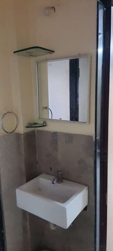 Bathroom in 2 BHK Apartment at Mantri Park, Goregaon East – for Sale