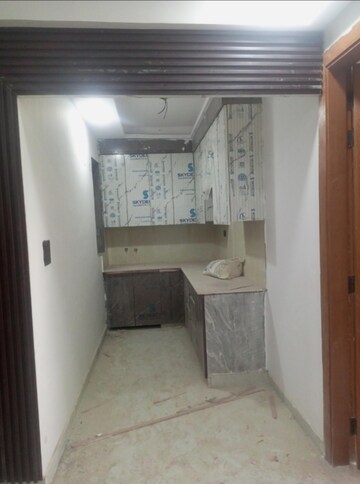 Kitchen in 2 BHK Builder Floor at Sector 73 – for Sale