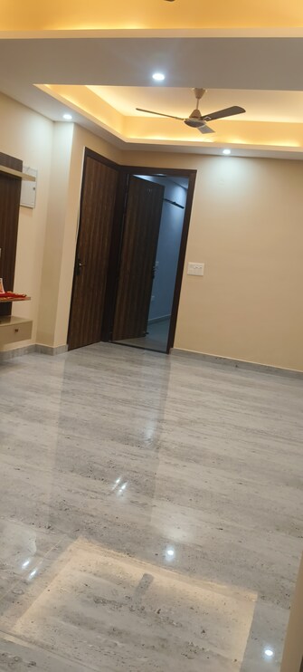 2 BHK Builder Floor For Rent in Surendra Avenue 69 Sector 69 Gurgaon  7418186