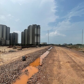  Plot – Exterior View View at BPTP Amstoria Plot, Sector 102 - for Sale
