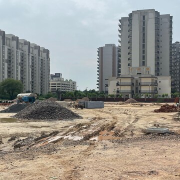  Plot – Exterior View View at BPTP Amstoria Plot, Sector 102 - for Sale