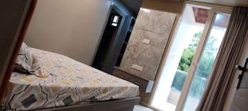 Furnished Amenities in 3 BHK Builder Floor at Nirman Nagar – for Sale