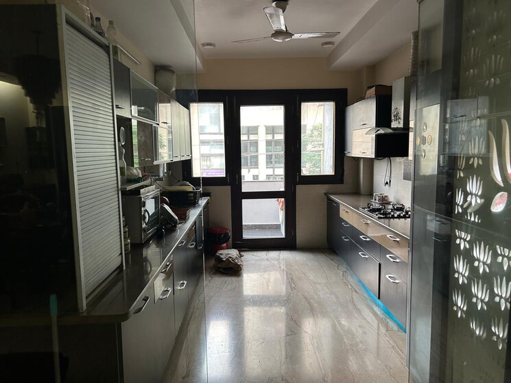 Kitchen, ansal-sushant-lok-i 3.5 Bedroom 300 Sq.Yd. Builder Floor In Sector 43 Gurgaon 7418367