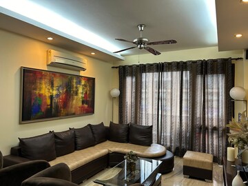 Living Room in 3.5 BHK Builder Floor at Ansal Sushant Lok I, Sector 43 – for Sale
