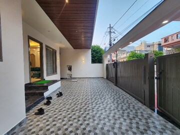 Bedroom in 6 BHK Villa at Khatipura – for Sale