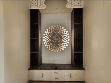 Furnished Amenities in 6 BHK Villa at Khatipura – for Sale