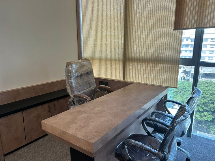 Team Area, sunteck-crest Commercial Office Space 680 Sq.Ft. In Andheri East Mumbai 7418922